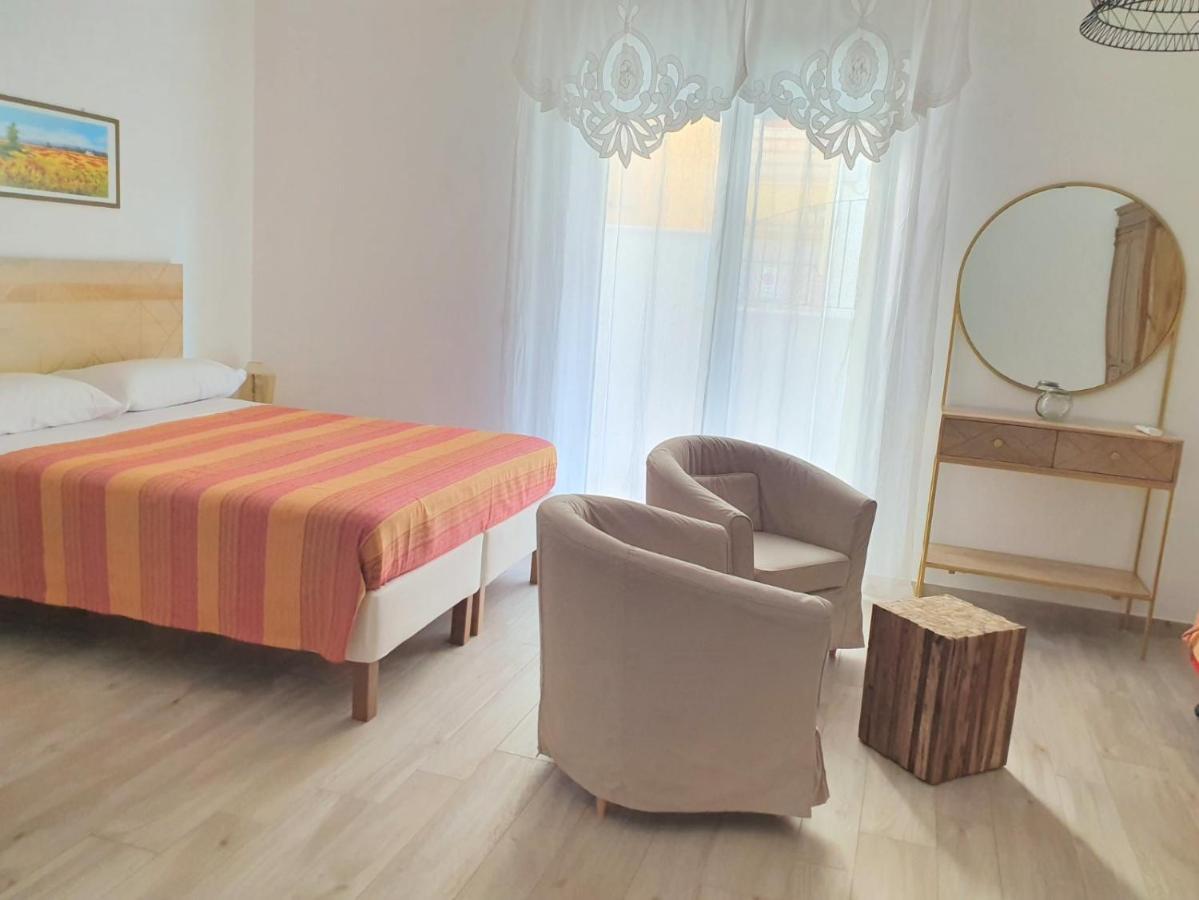 B&B Locanda Criloro เปสการา ภายนอก รูปภาพ